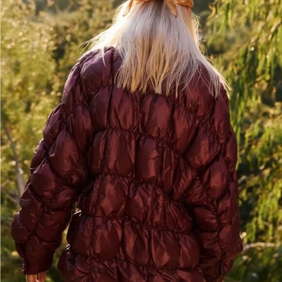 NWT $198 Free People Scrunchy Glossy Pippa Puffer Jacket Wine Oxblood Red LARGE - Picture 3 of 9